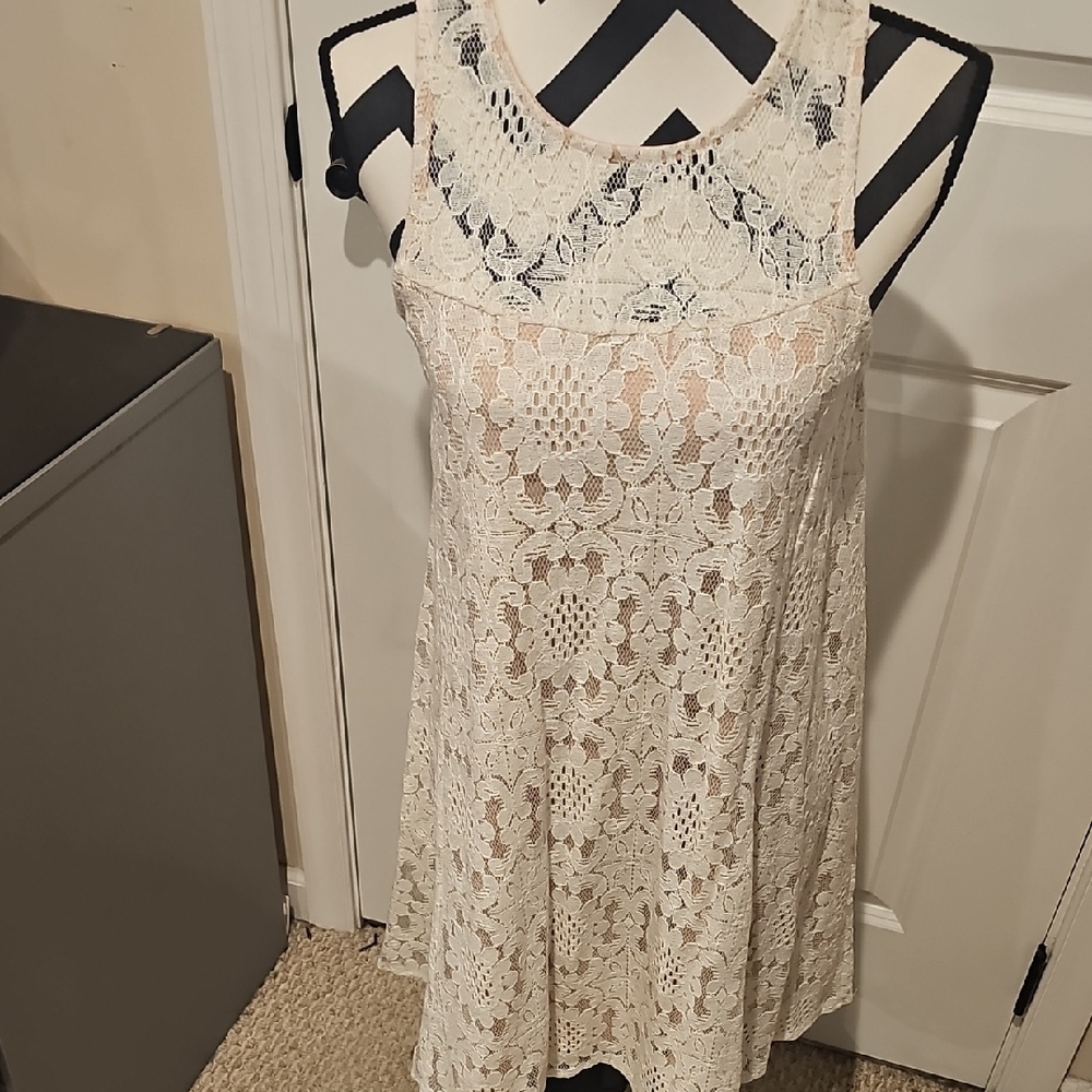 Pinky Cream & Nude Lace Dress